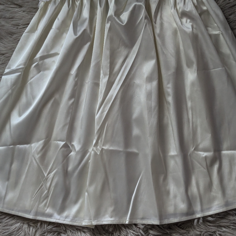 NWT Vanessa Mooney Jolene Dress in White Limited Edition - Picture 5 of 16